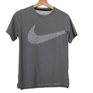 Nike Shirt Big Boys Large Gray Athletic Cut Running Center Swoosh T- Shirt